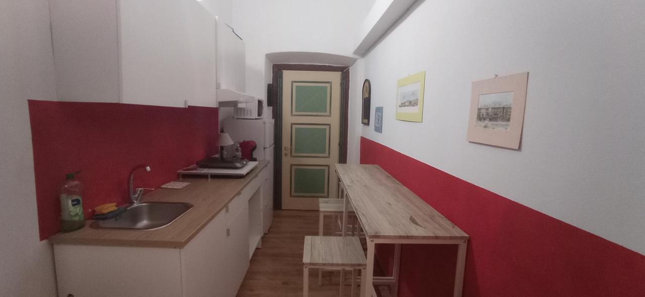 Onlyrooms III - Piazza Jenne Κάλιαρι Εξωτερικό φωτογραφία