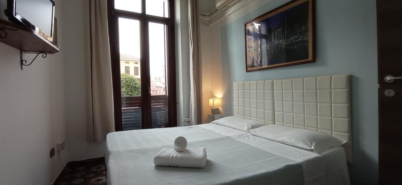 Onlyrooms III - Piazza Jenne Κάλιαρι Εξωτερικό φωτογραφία