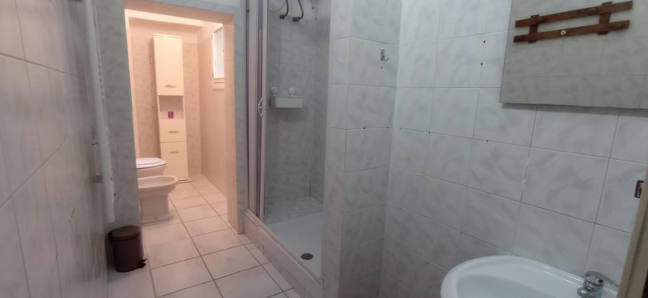 Onlyrooms III - Piazza Jenne Κάλιαρι Εξωτερικό φωτογραφία
