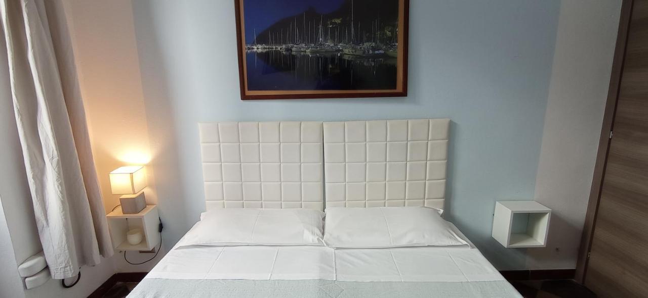 Onlyrooms III - Piazza Jenne Κάλιαρι Εξωτερικό φωτογραφία