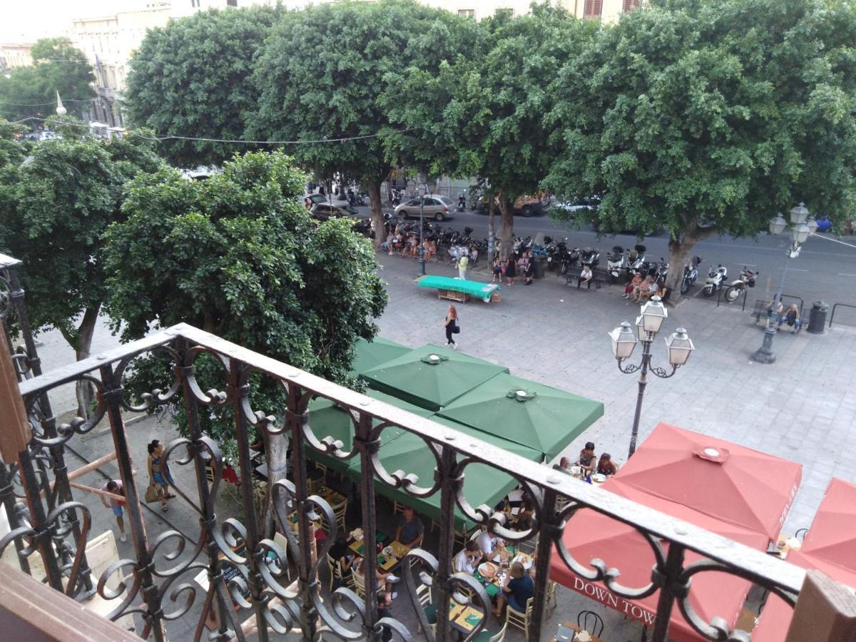 Onlyrooms III - Piazza Jenne Κάλιαρι Εξωτερικό φωτογραφία