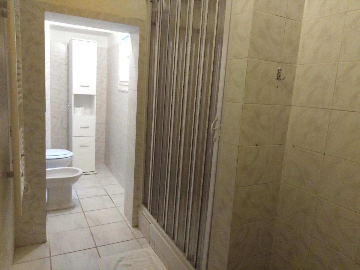 Onlyrooms III - Piazza Jenne Κάλιαρι Εξωτερικό φωτογραφία